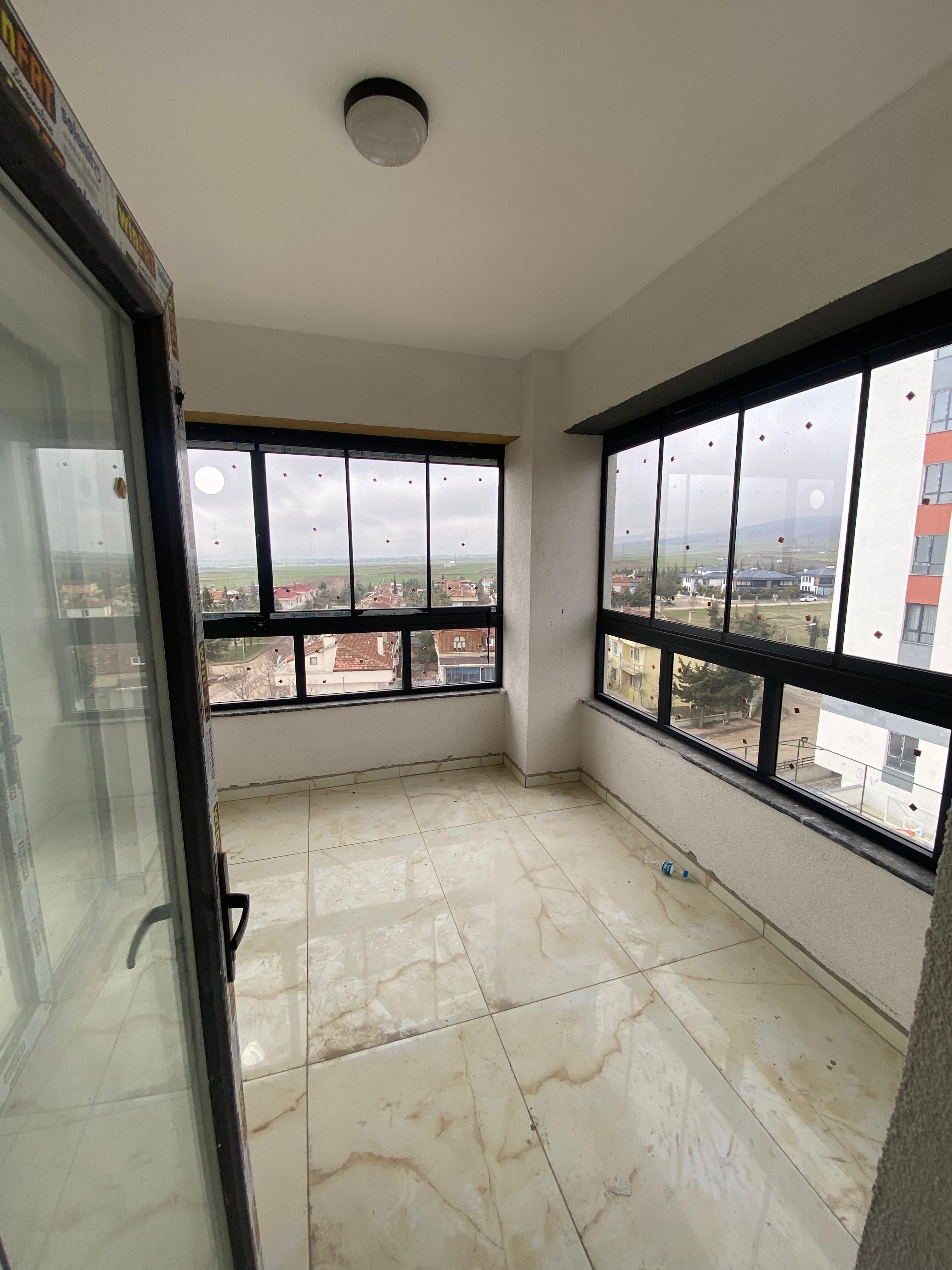 MABEL' DEN SATILIK LÜKS SİTE İÇERİSİNDE FERAH DAİRE